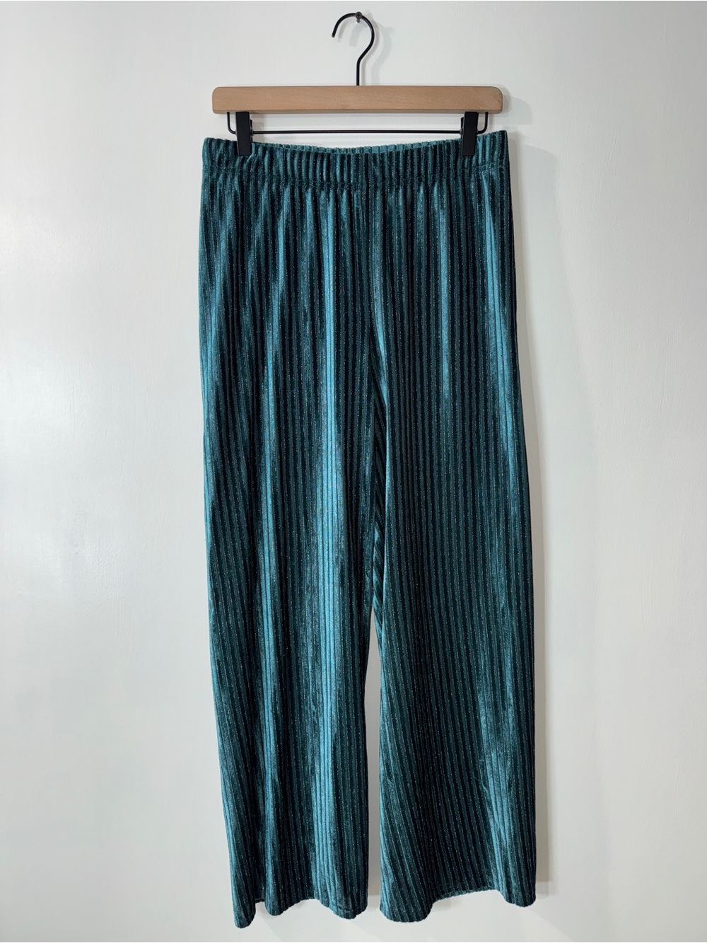 WP62 {House of Harlow 1960} Green Velvet Metallic Shimmer Stripe Wide Leg Pants